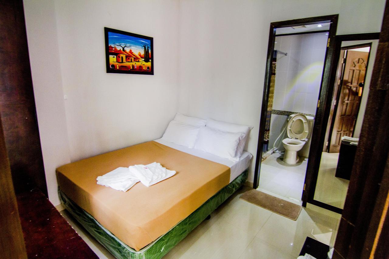 G'S Grand Resort And Convention Center Panglao Exteriör bild