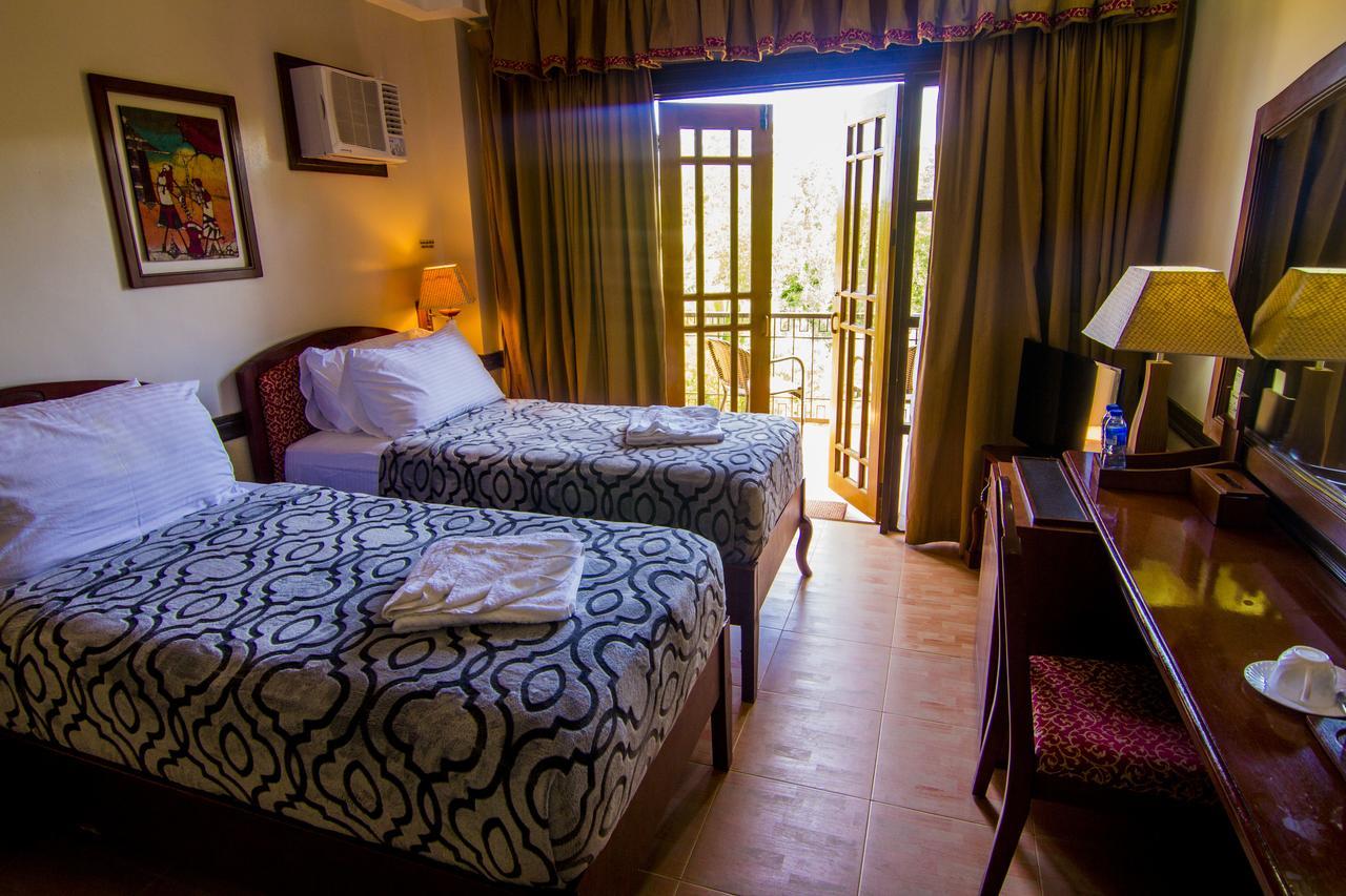 G'S Grand Resort And Convention Center Panglao Exteriör bild