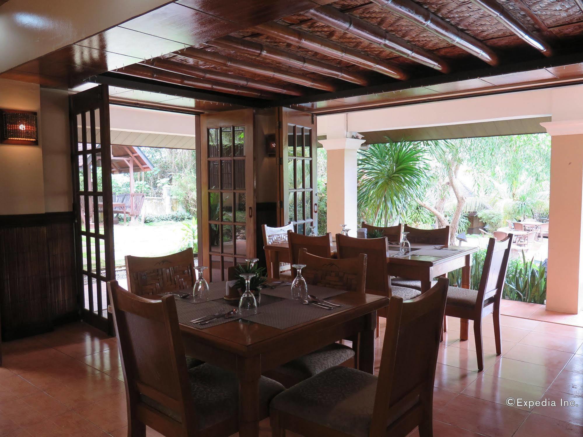 G'S Grand Resort And Convention Center Panglao Exteriör bild