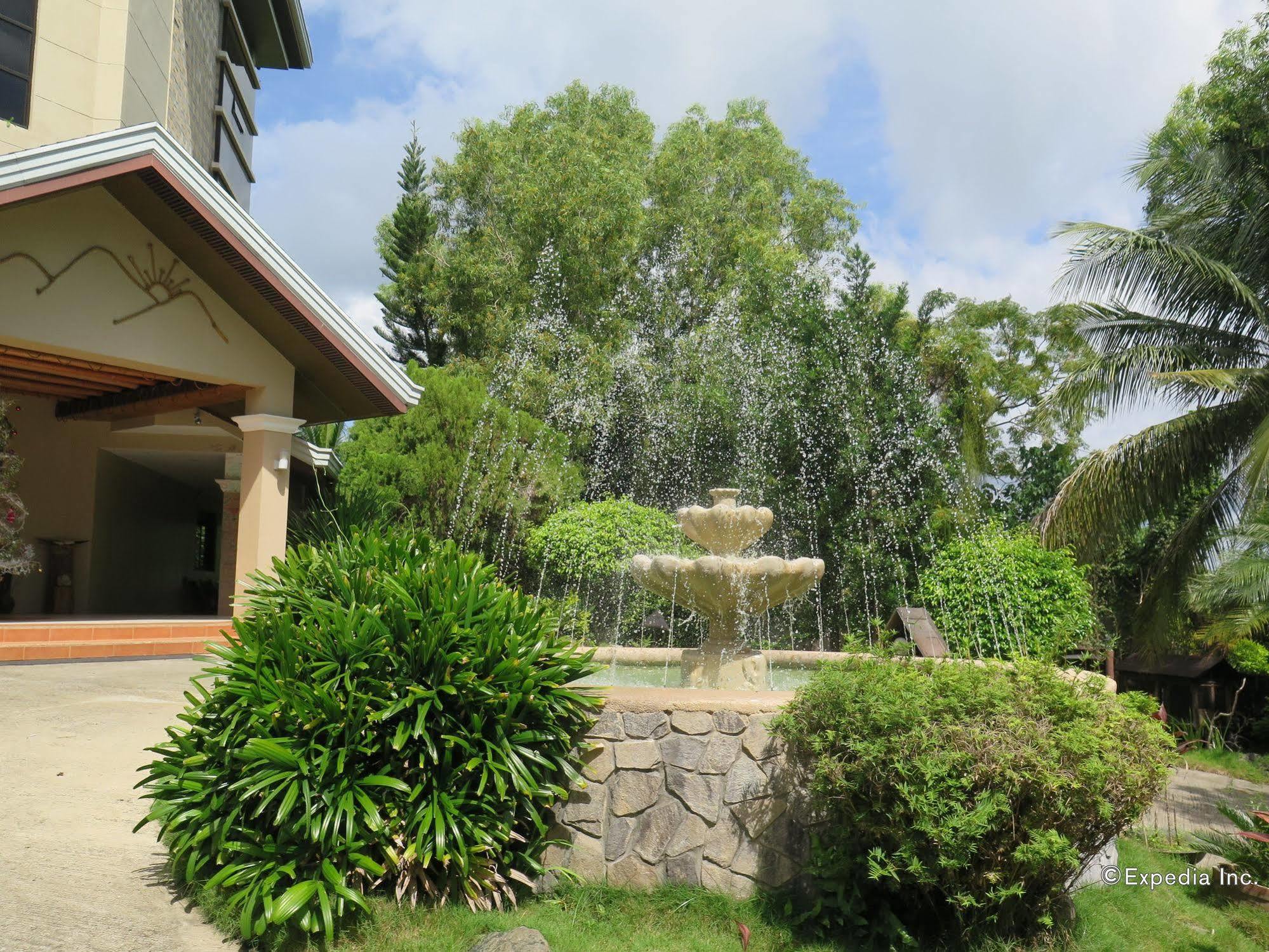 G'S Grand Resort And Convention Center Panglao Exteriör bild